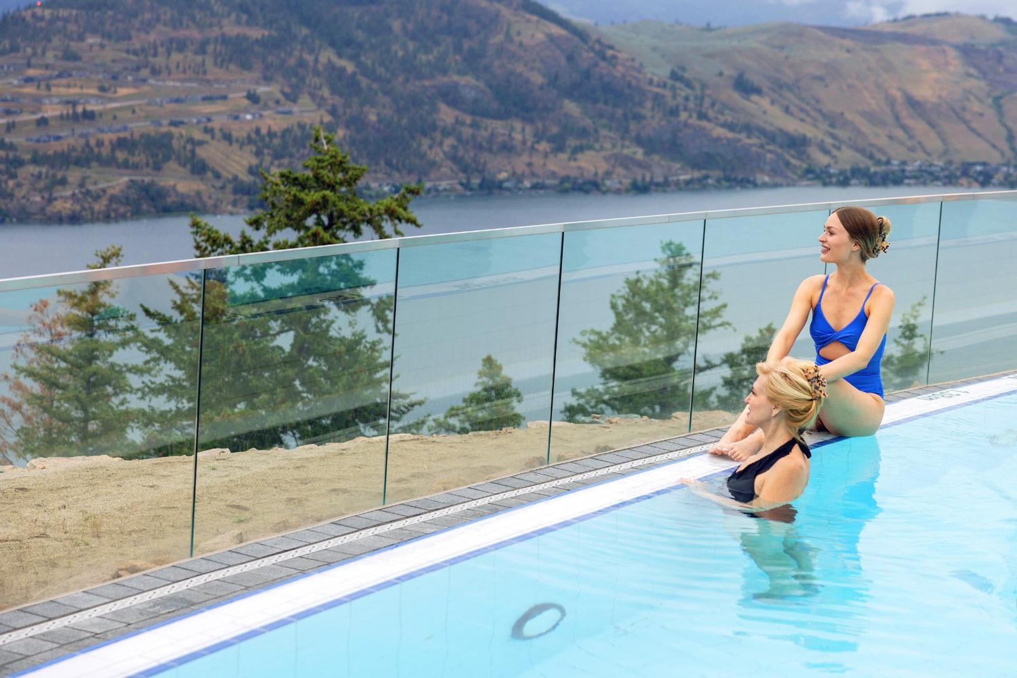 Sparkling Hill Resort And Spa - Adults-Only Resort 弗农 外观 照片