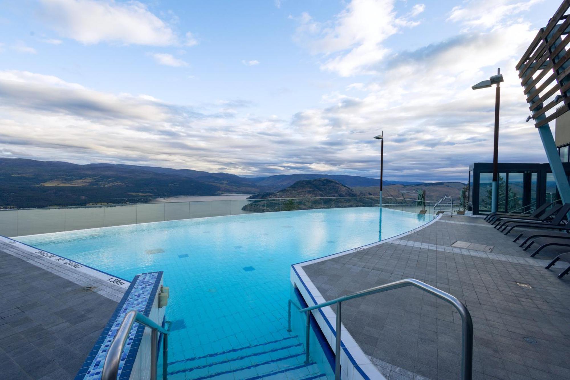 Sparkling Hill Resort And Spa - Adults-Only Resort 弗农 外观 照片